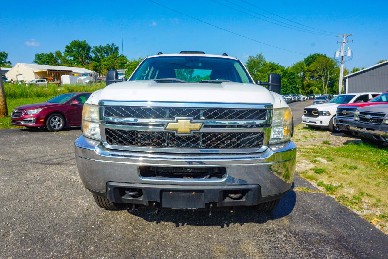 Used 2011 Chevrolet Silverado 2500 W/T w/ Snow Plow Prep Package AWD/4WD image 8