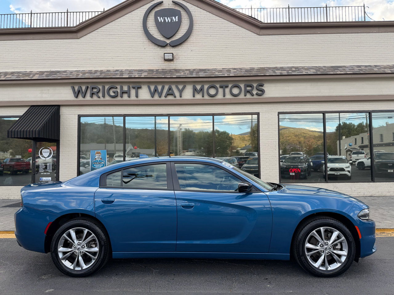 Used 2023 Dodge Charger SXT w/ Cold Weather Package image 2