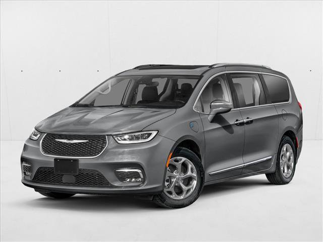 Used 2021 Chrysler Pacifica Touring-L w/ Uconnect Theater Family Group