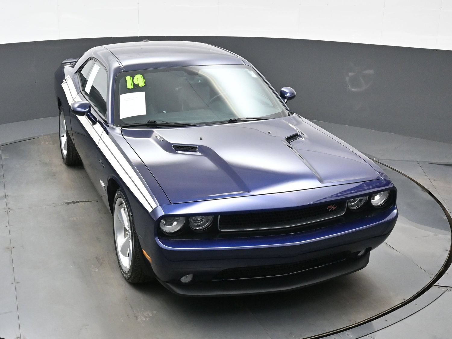 Used 2014 Dodge Challenger R/T RWD image 40