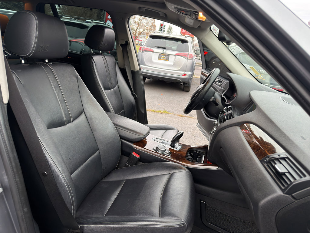 Used 2015 BMW X3 xDrive28i image 14