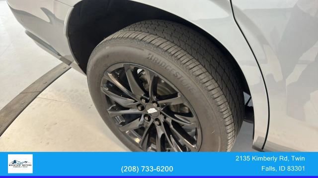 Used 2024 Cadillac Escalade Sport w/ LPO, ONYX Package AWD/4WD image 14