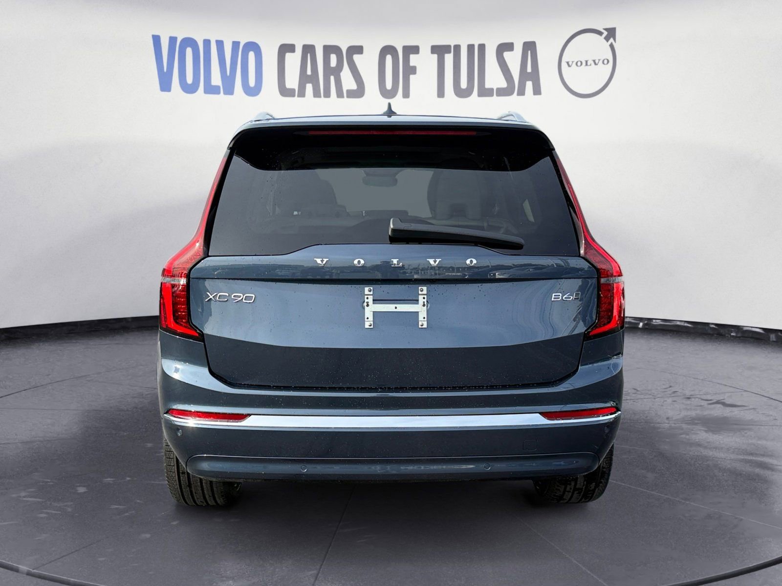 New 2026 Volvo XC90 B6 Ultra w/ Protection Package image 4