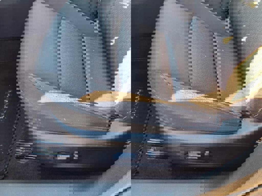 Used 2024 Nissan Altima 2.5 SV image 13