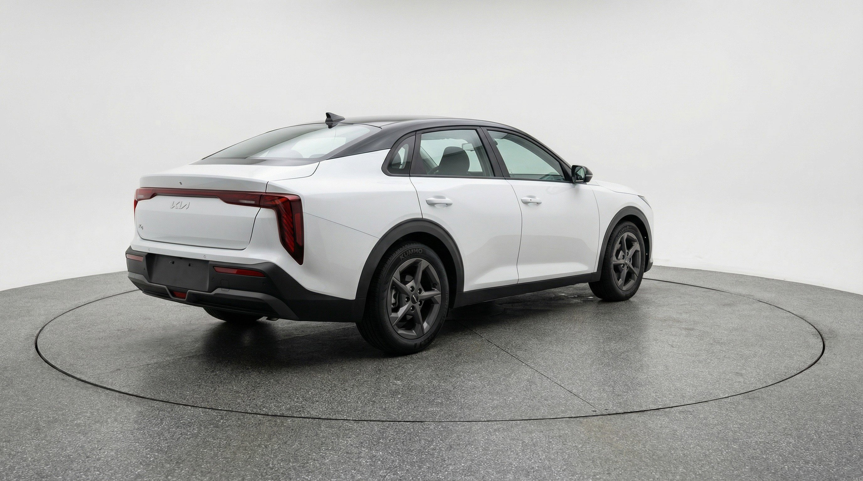 Used 2025 Kia K4 LXS FWD image 9