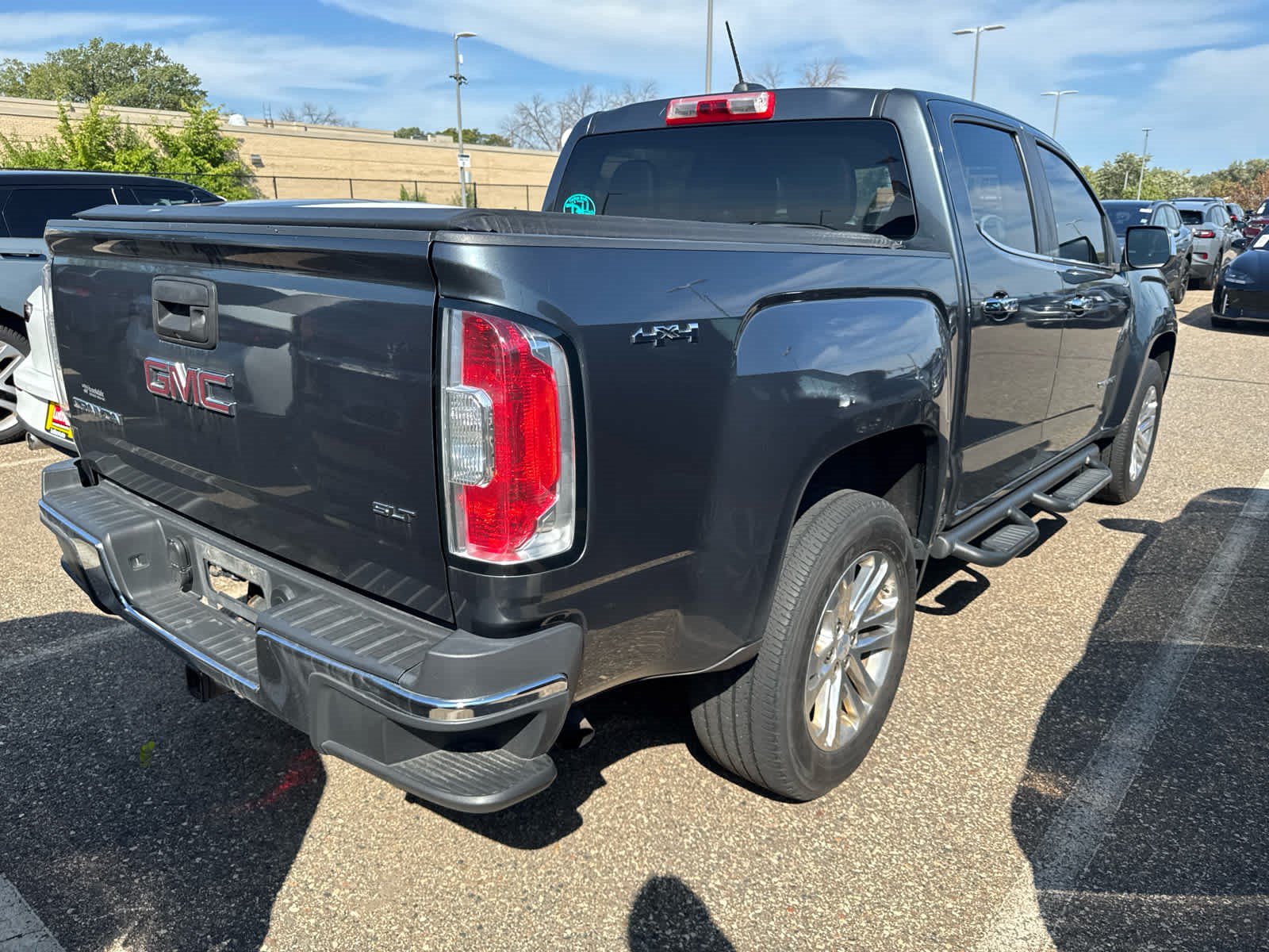 Used 2015 GMC Canyon SLT AWD/4WD image 3