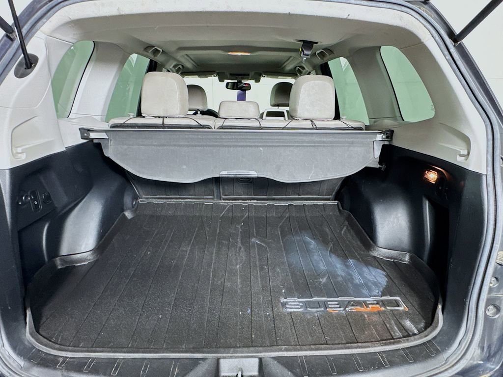 Used 2016 Subaru Forester 2.5i Touring w/ Eyesight & Navigation System image 31