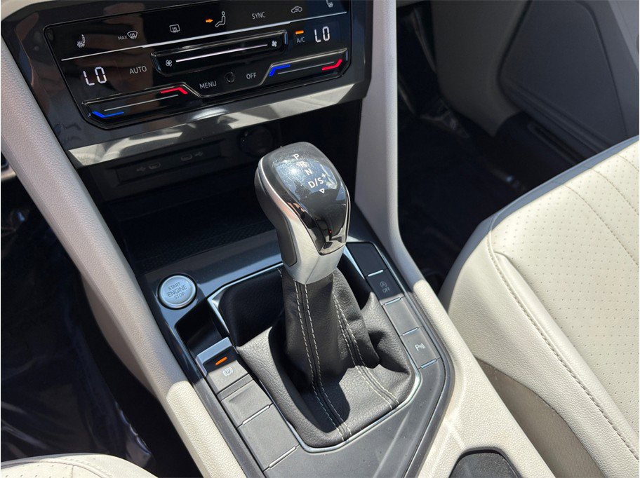 Used 2022 Volkswagen Tiguan SE R-Line FWD image 35