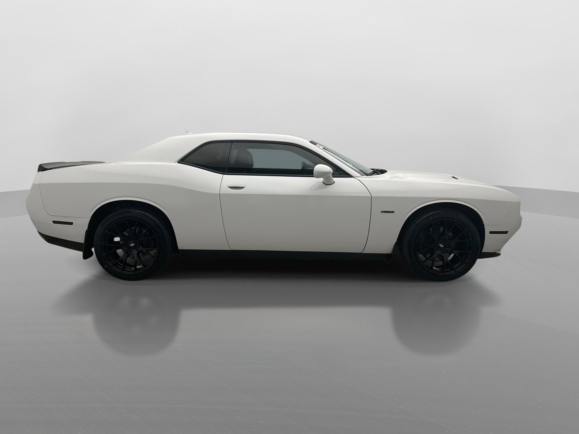 Used 2018 Dodge Challenger R/T Plus RWD image 6