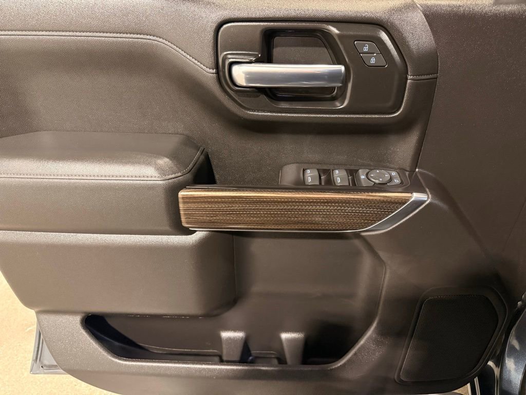 Used 2020 Chevrolet Silverado 1500 LT w/ Texas Edition image 14