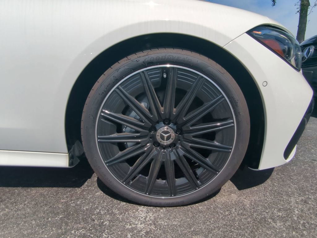Certified 2024 Mercedes-Benz CLE 300 4MATIC Coupe image 24