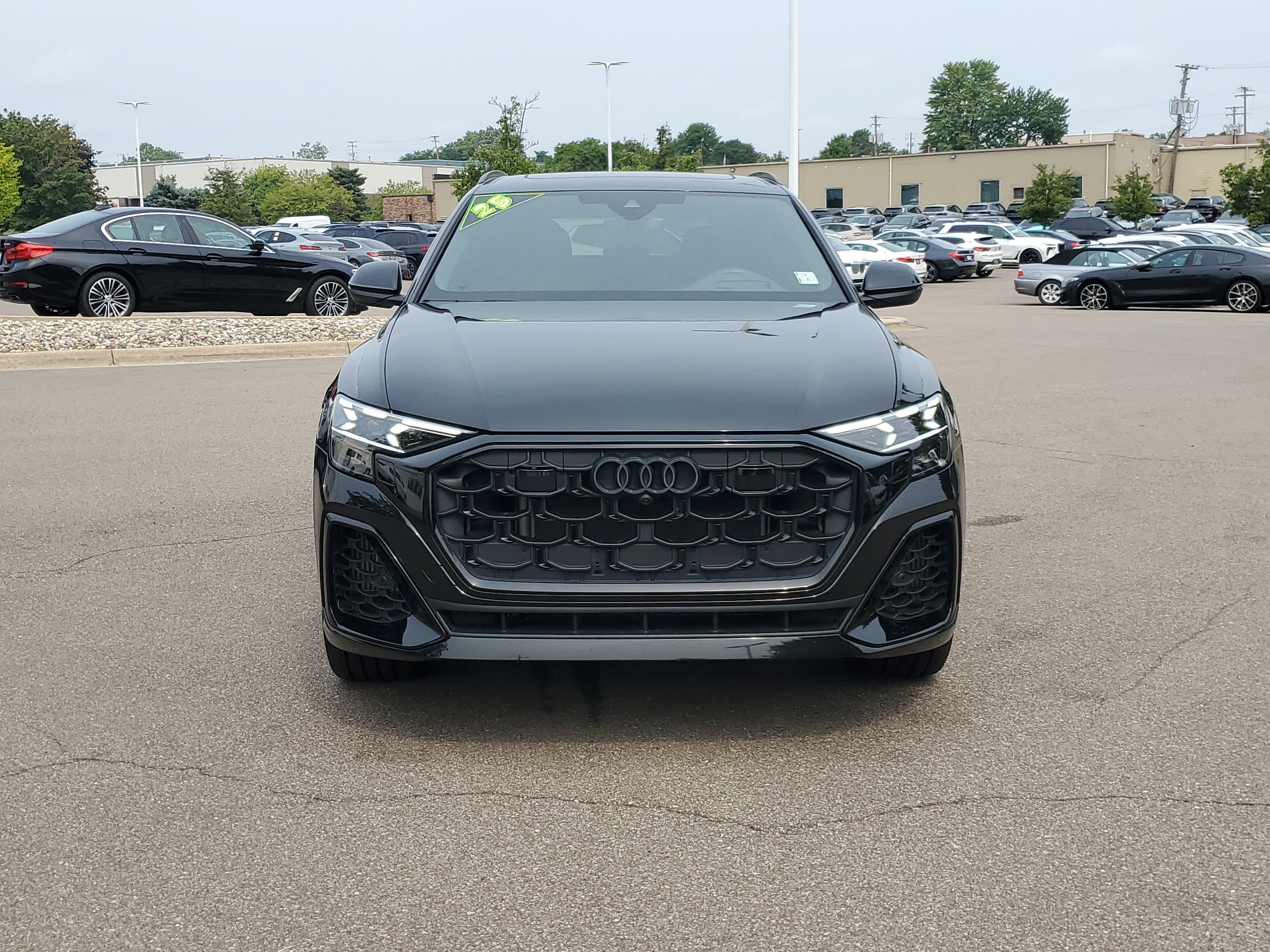 Used 2025 Audi Q8 Prestige AWD/4WD image 8
