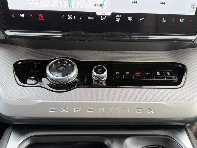 New 2026 Ford Expedition Active AWD/4WD image 16