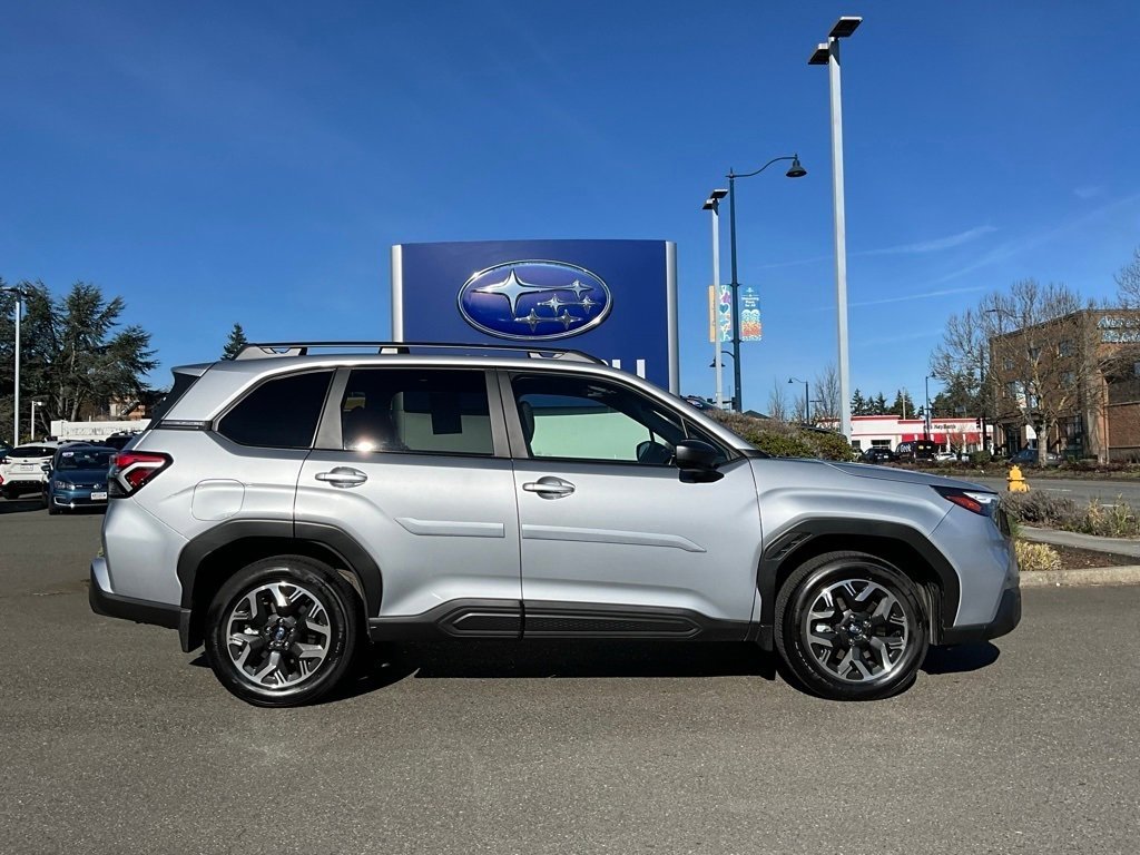 Certified 2025 Subaru Forester Premium image 9