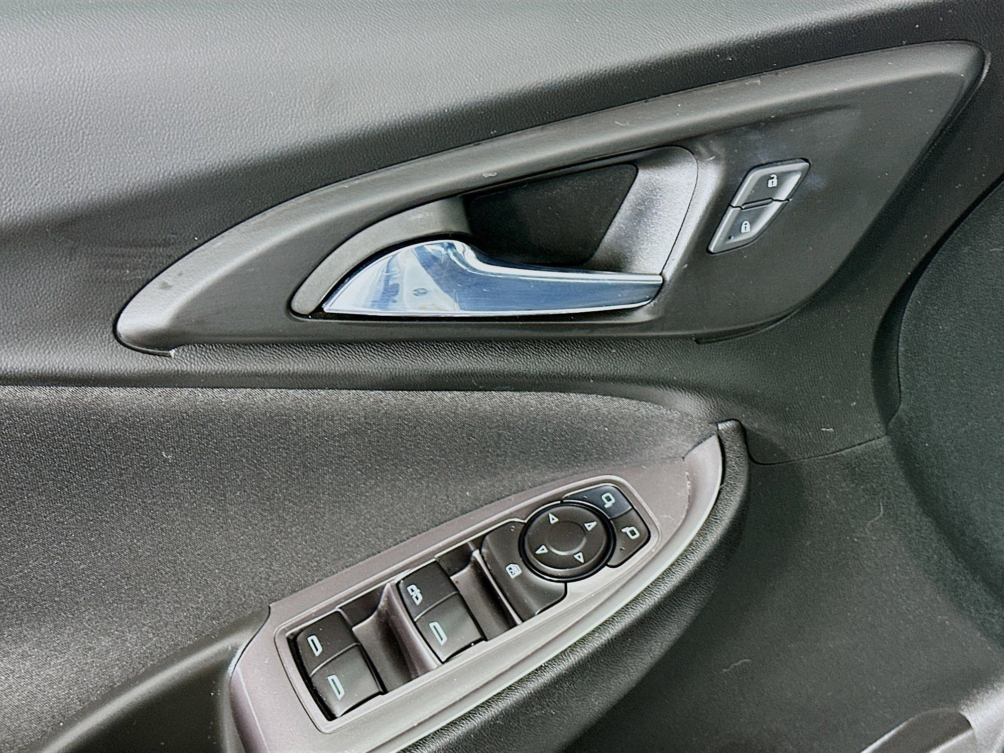 Used 2022 Chevrolet Malibu LT image 15