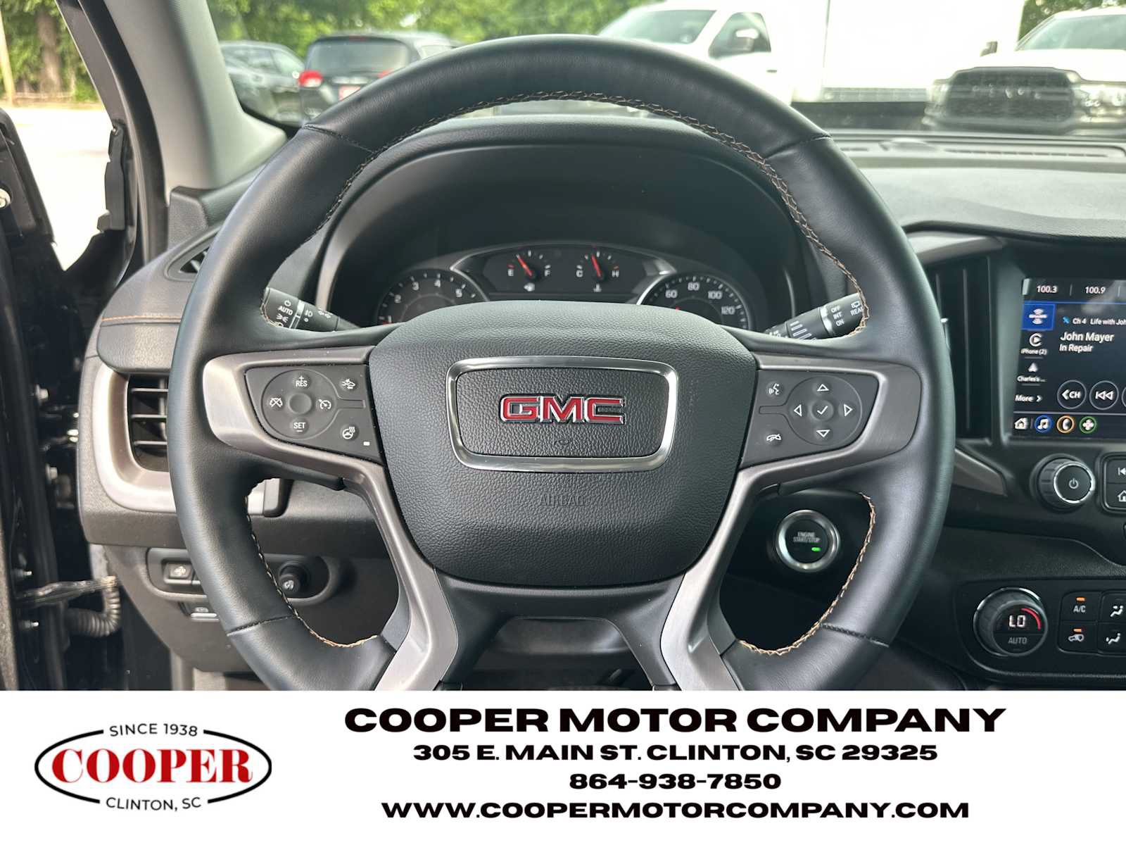 Used 2024 GMC Terrain AT4 w/ Tech Package AWD/4WD image 27