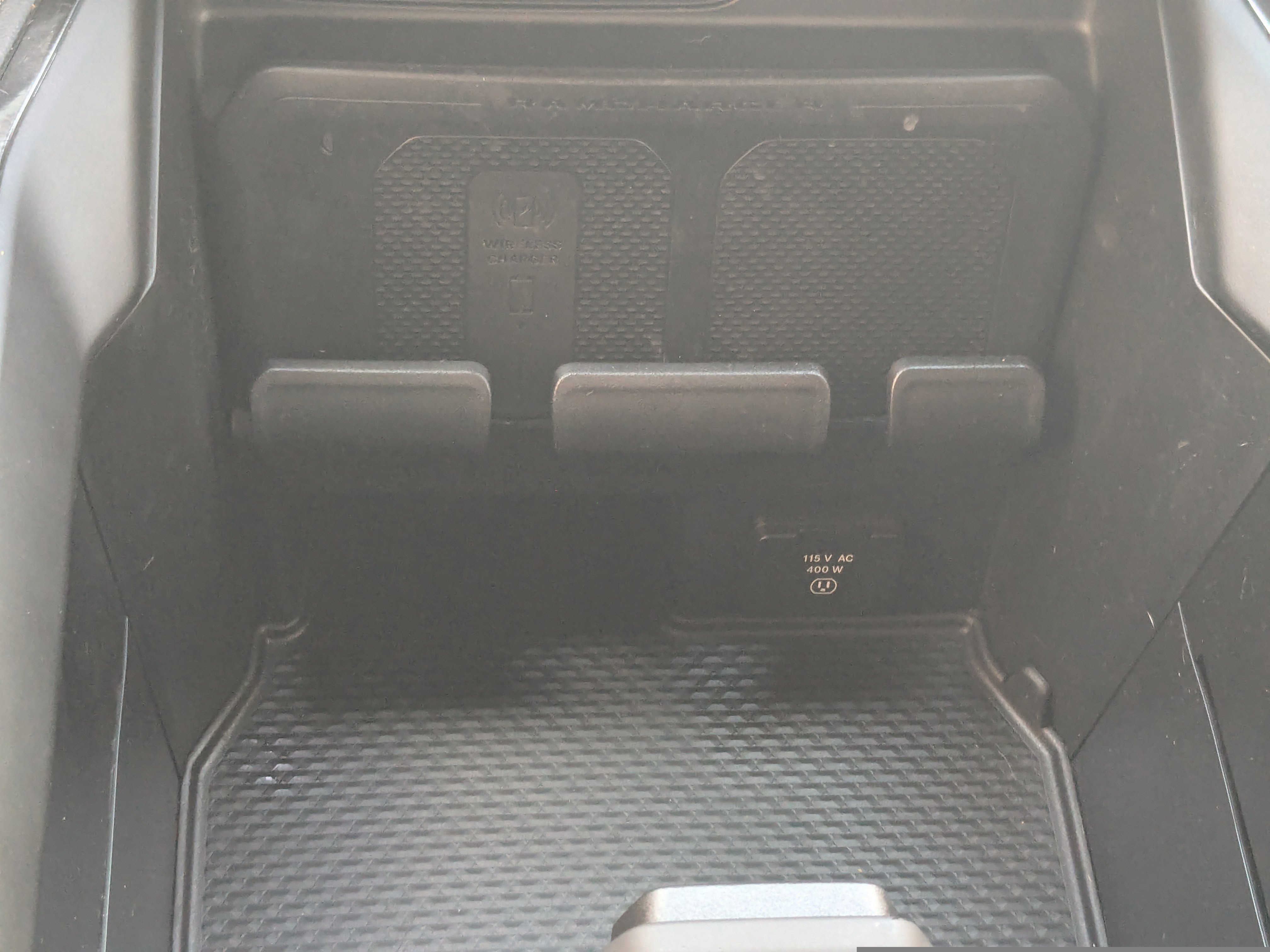 Used 2022 RAM 1500 Limited image 32