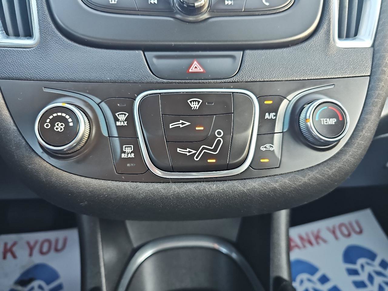 Used 2018 Chevrolet Malibu LT FWD image 11