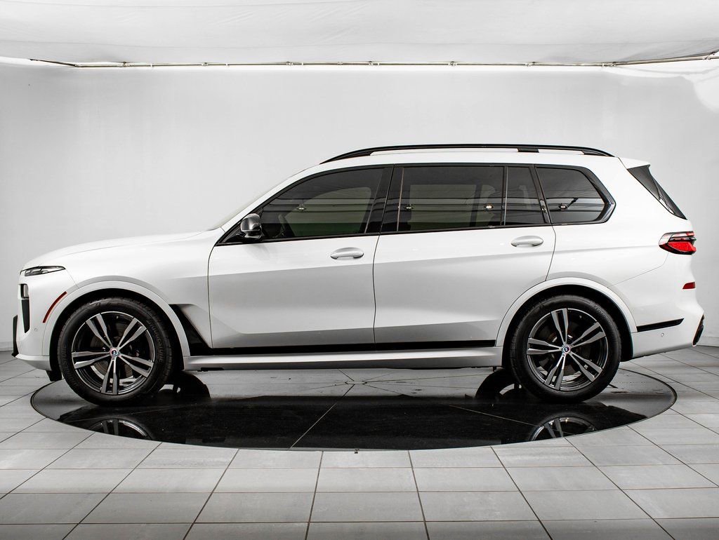 Used 2023 BMW X7 M60i w/ Executive Package AWD/4WD image 12