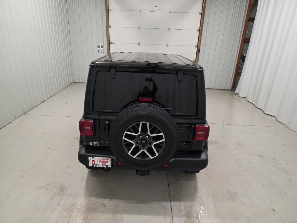 New 2026 Jeep Wrangler Sahara image 5