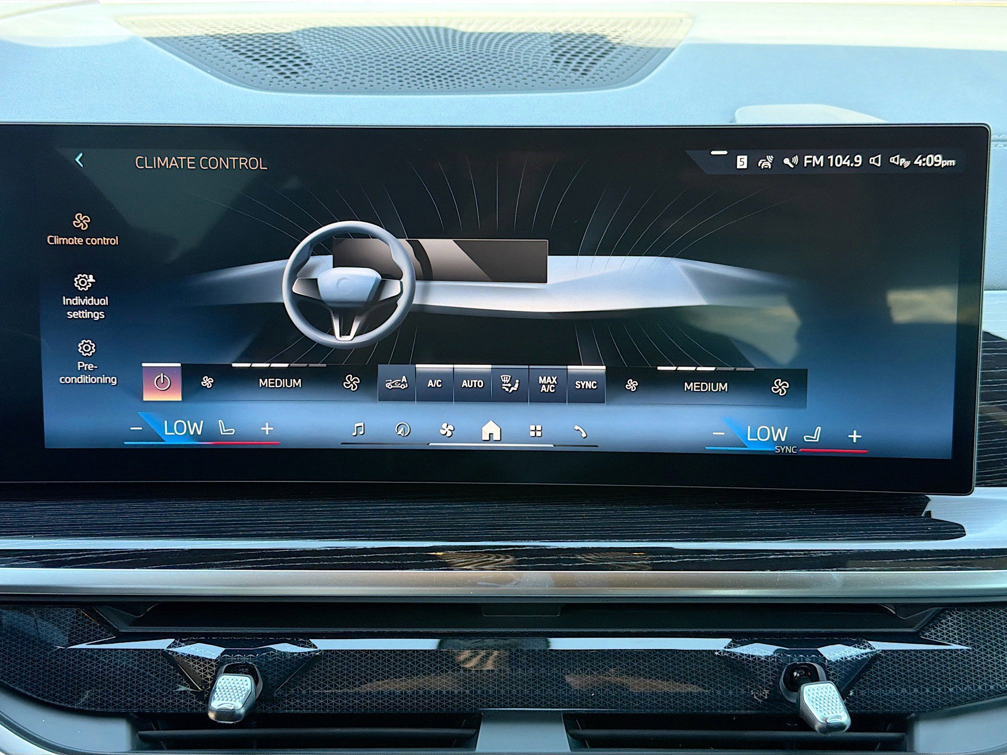 New 2026 BMW X5 sDrive40i image 34