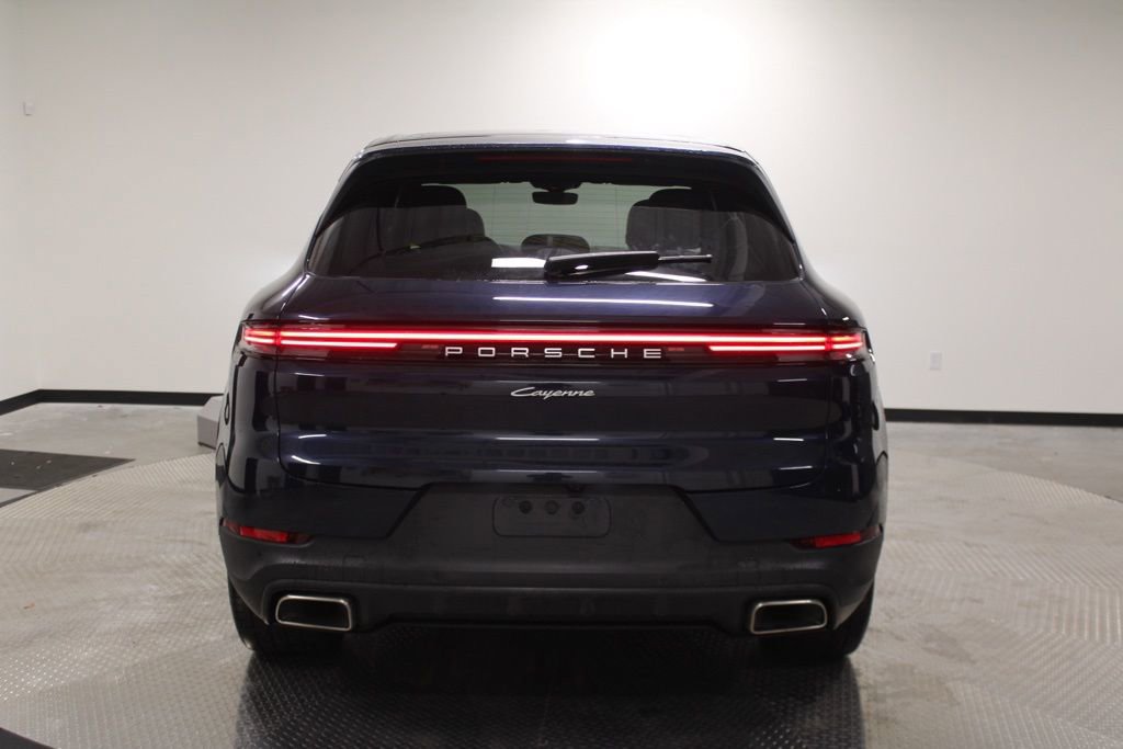 Certified 2024 Porsche Cayenne image 6
