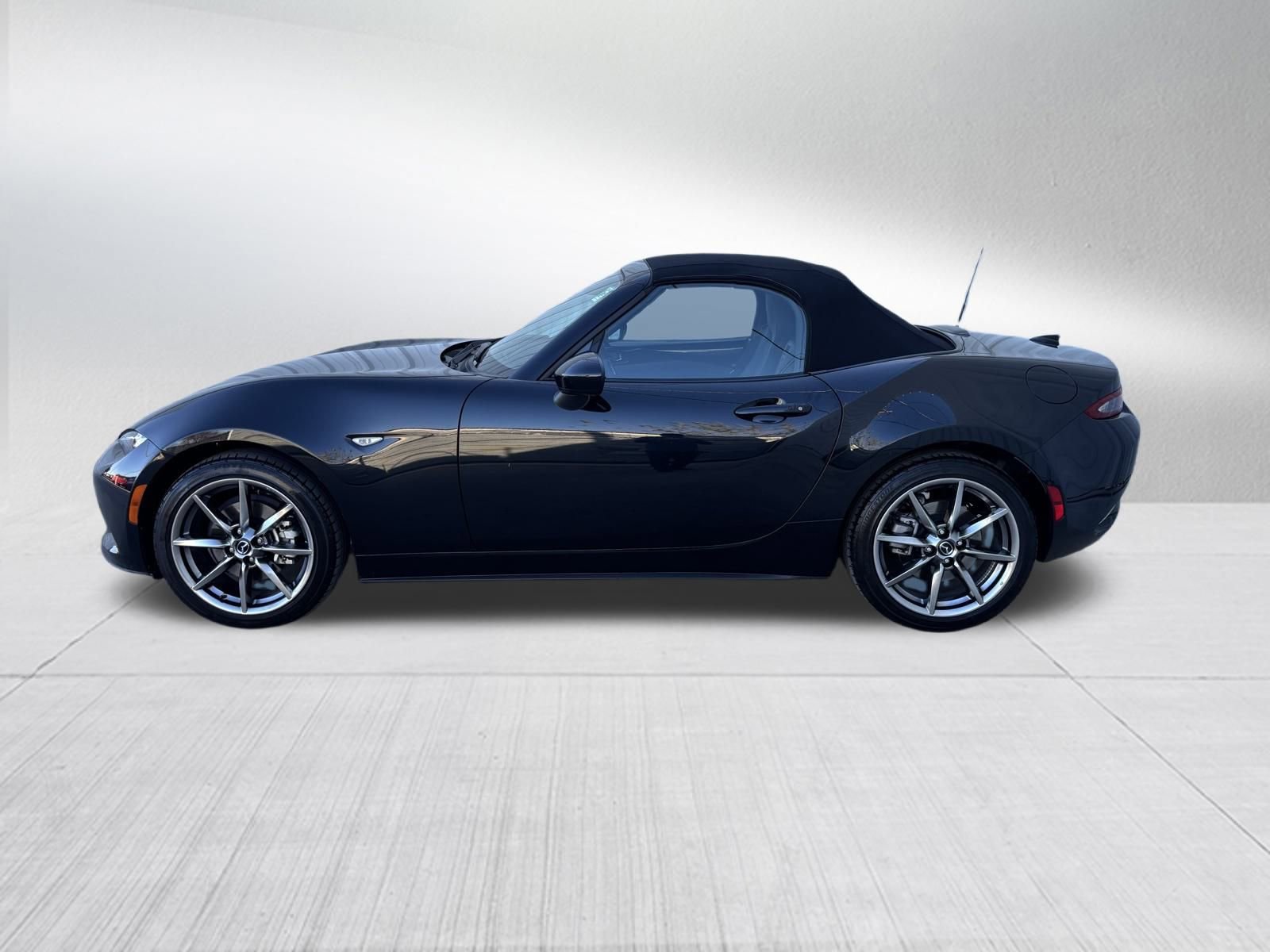 Certified 2022 MAZDA MX-5 Miata Grand Touring image 4