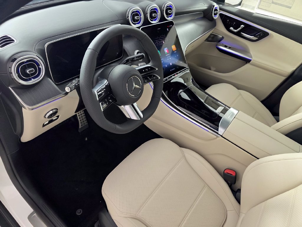New 2027 Mercedes-Benz GLC 300 4MATIC image 7