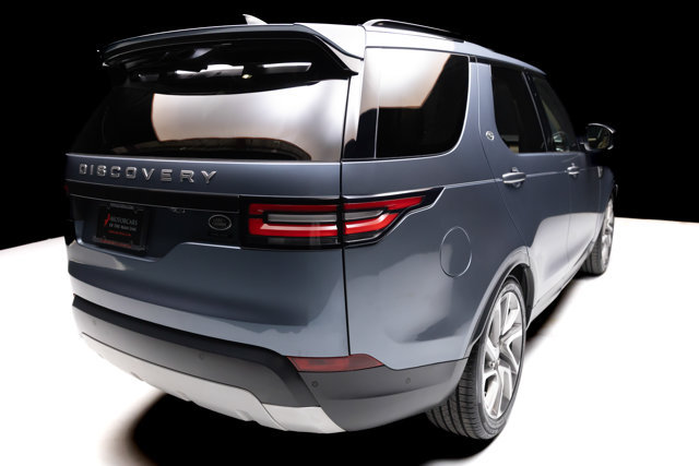 Used 2018 Land Rover Discovery HSE Luxury AWD/4WD image 26