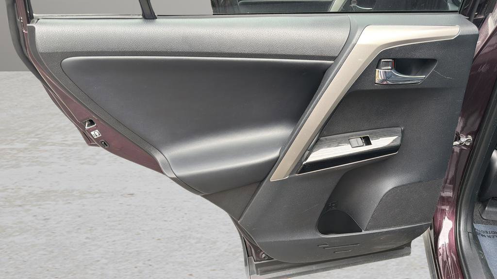 Used 2018 Toyota RAV4 Limited w/ All Weather Liner Package image 14