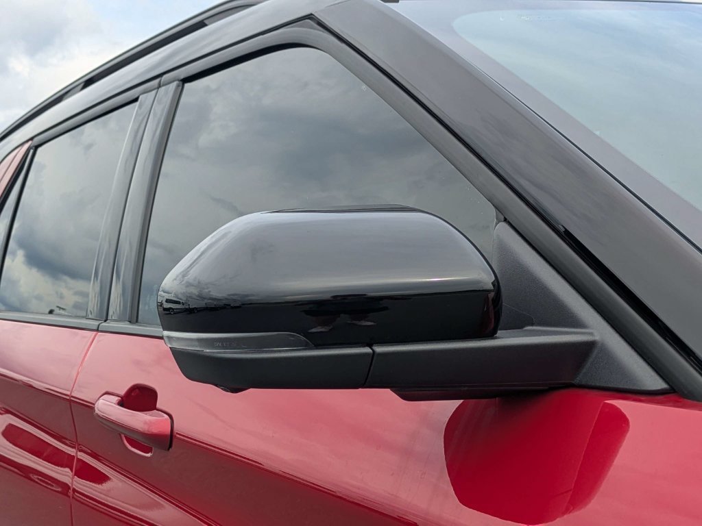 New 2025 Ford Explorer ST-Line w/ Premium Package RWD image 35
