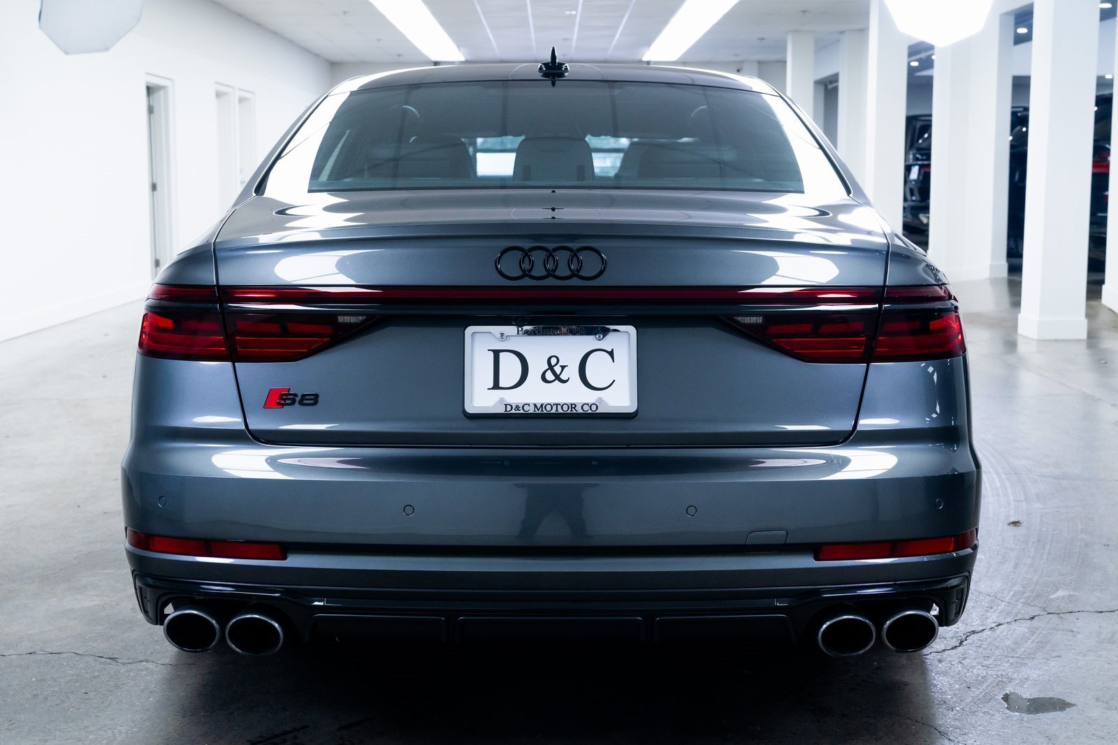 Used 2025 Audi S8 image 5