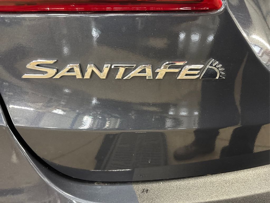 Used 2017 Hyundai Santa Fe SE w/ SE Premium Package 02 image 15