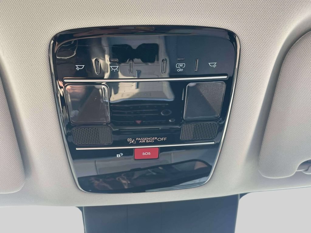 Certified 2025 Hyundai Santa Fe SE AWD/4WD image 30