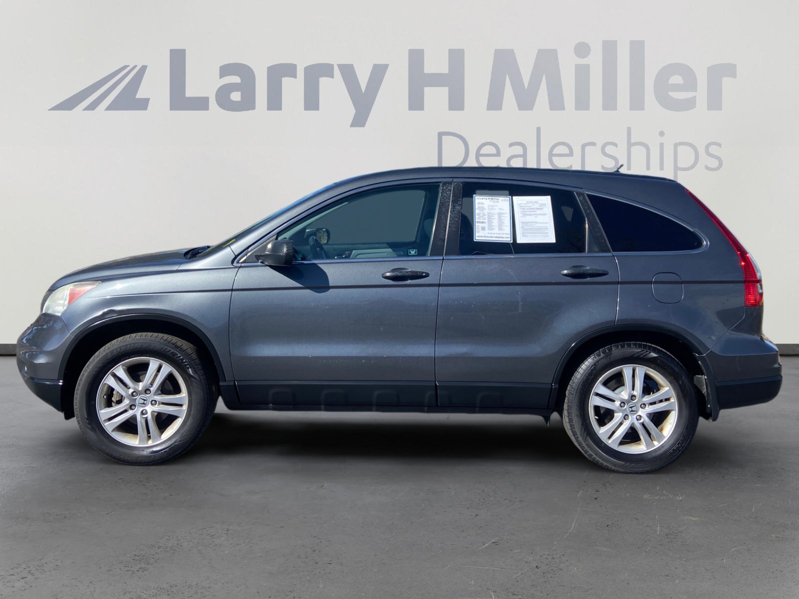 Used 2011 Honda CR-V EX image 2