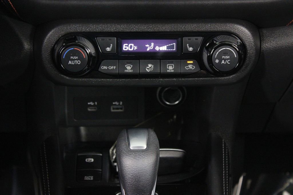 Certified 2023 Nissan Kicks SR w/ SR Premium Package image 25