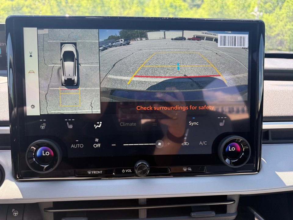 New 2026 Subaru Solterra AWD/4WD image 19