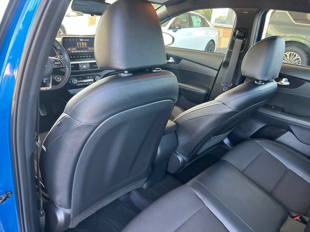 Certified 2022 Kia Forte GT-Line FWD image 9