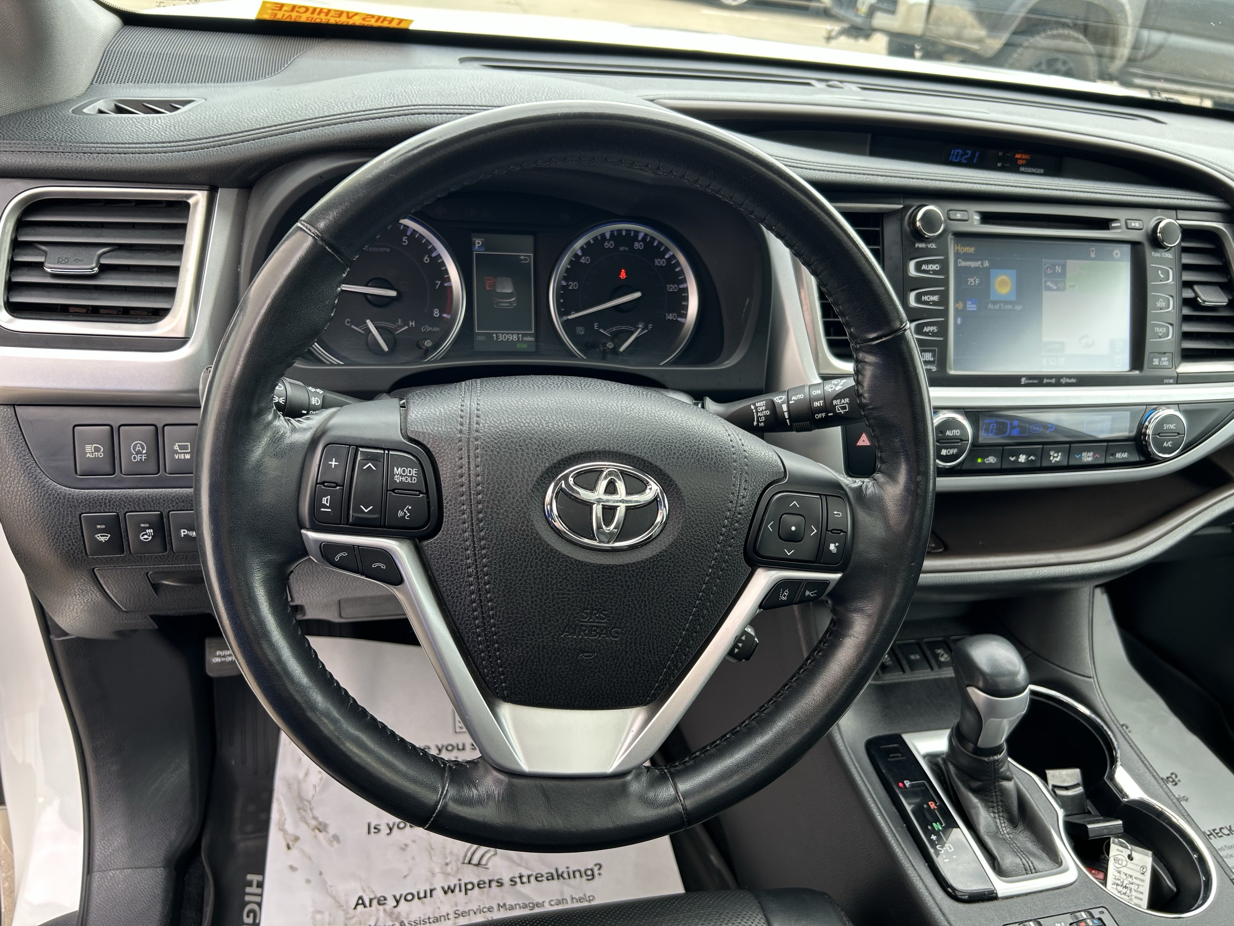 Used 2017 Toyota Highlander Limited Platinum AWD/4WD image 17