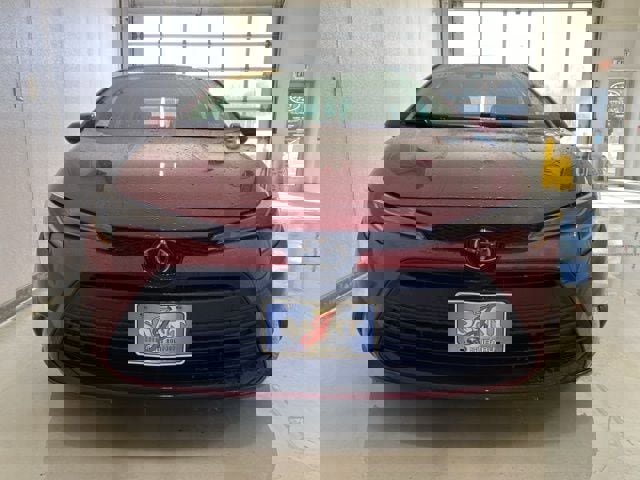Used 2023 Toyota Corolla LE image 4