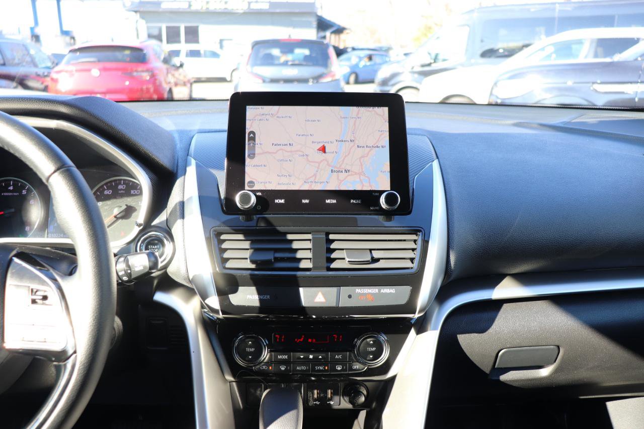 Used 2025 Mitsubishi Eclipse Cross SE image 18