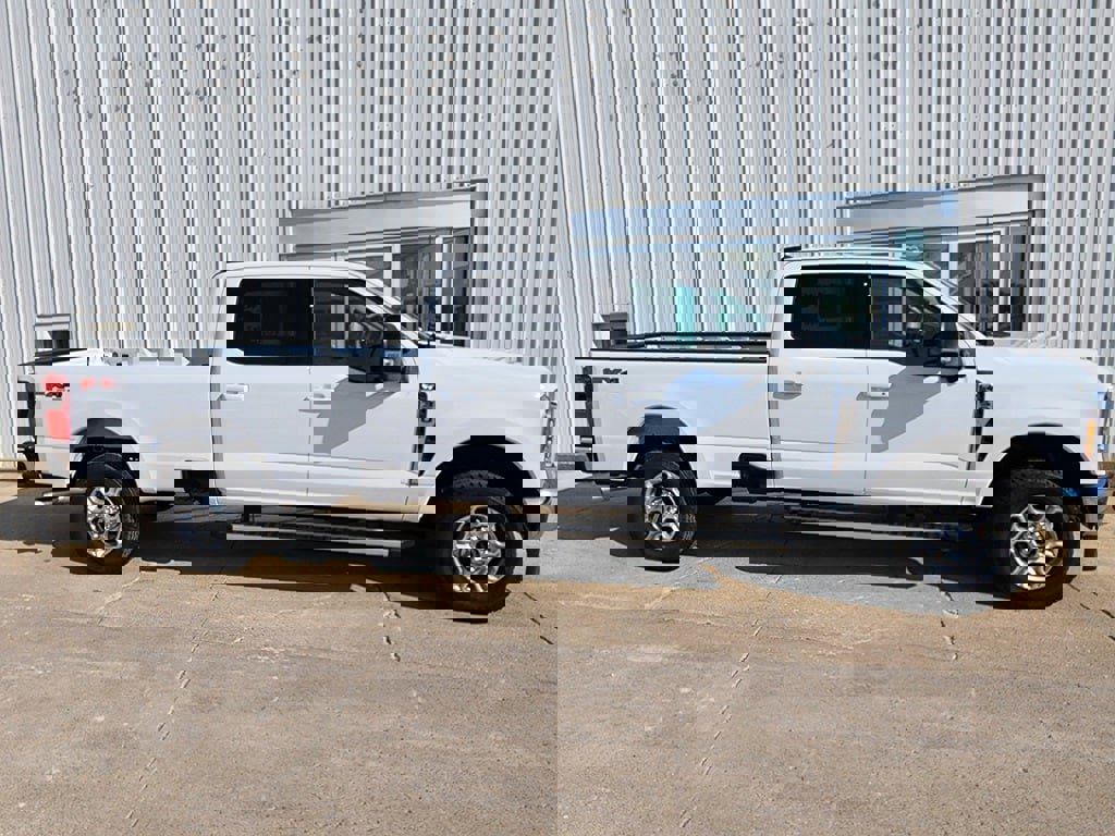 New 2026 Ford F350 XLT image 5