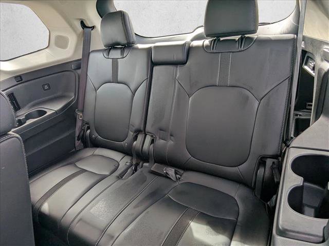Certified 2023 Honda Pilot Touring image 18