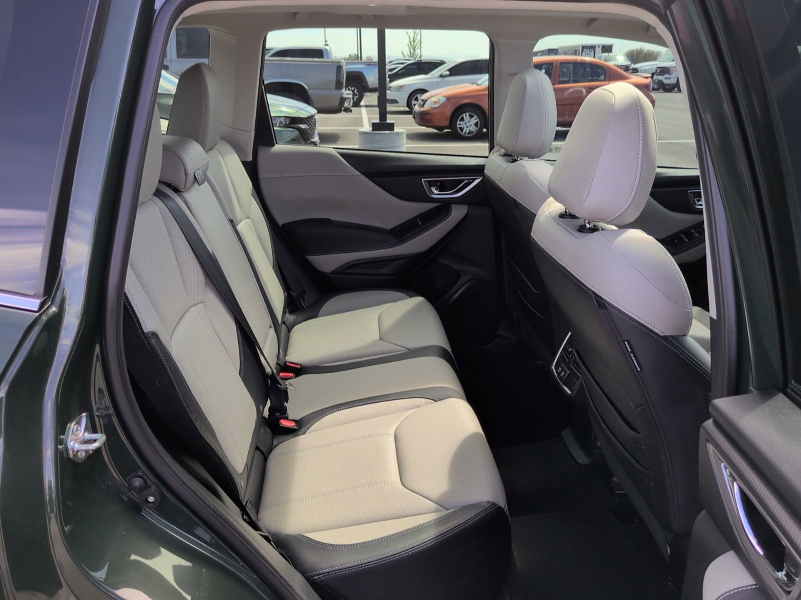 Used 2023 Subaru Forester Limited AWD/4WD image 13