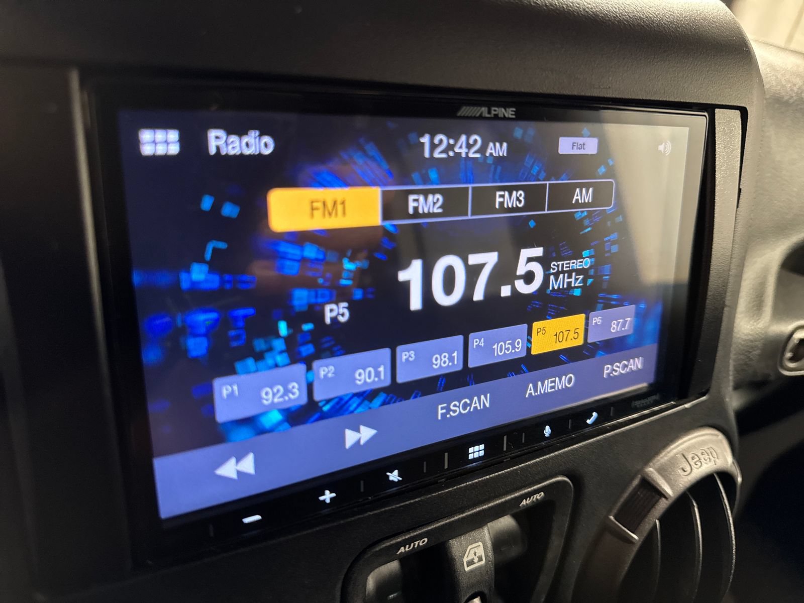 Used 2018 Jeep Wrangler Unlimited Sport S AWD/4WD image 20