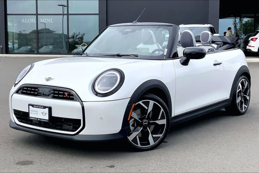 Certified 2025 MINI Cooper S image 3