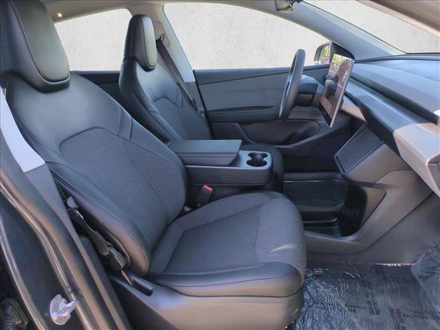 Used 2026 Tesla Model Y 2WD image 21