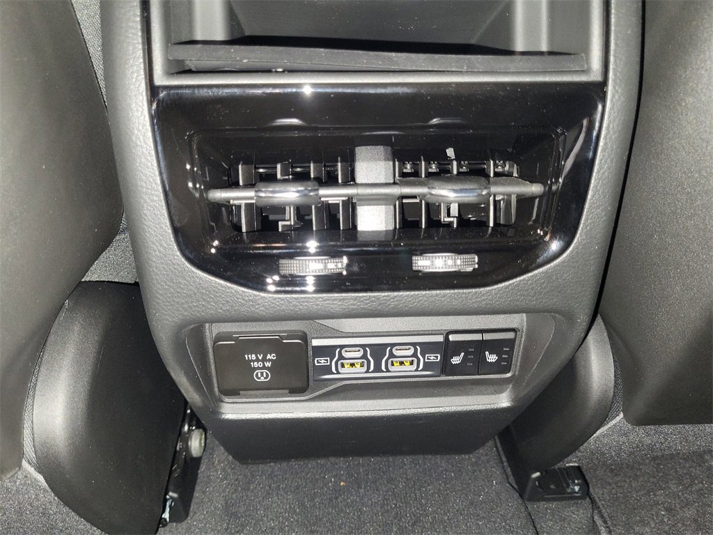 New 2025 Jeep Grand Cherokee Overland w/ Trailer Tow Package image 21