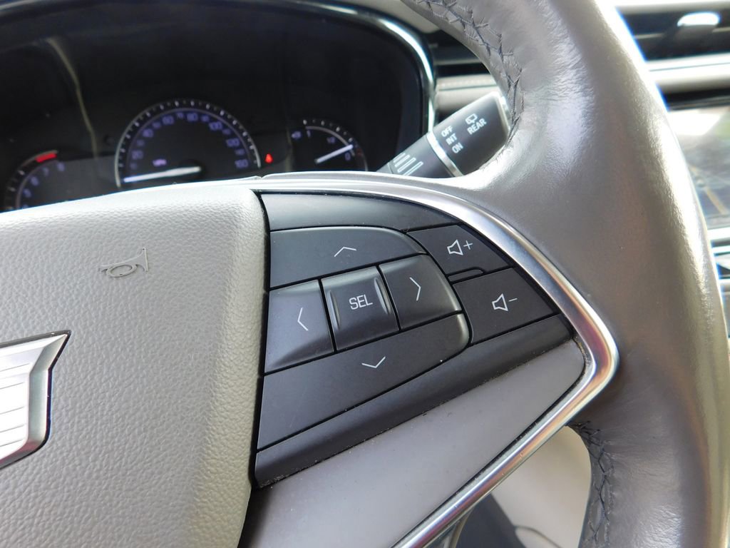 Used 2019 Cadillac XT5 Luxury image 27