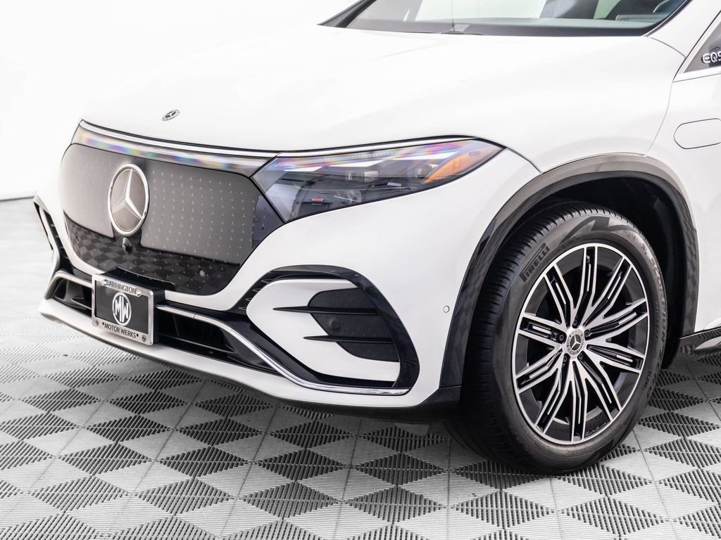 Used 2023 Mercedes-Benz EQS 450+ 4MATIC SUV image 38